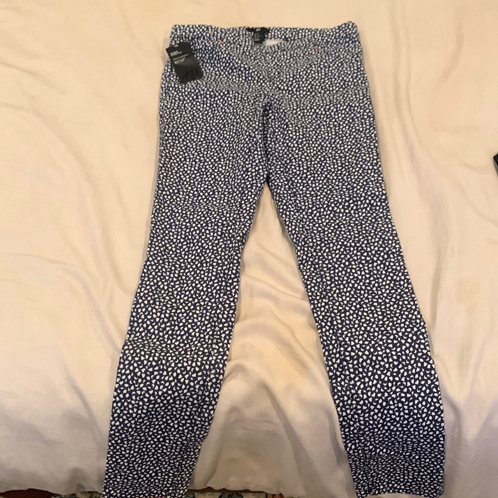 NWT H&m pants stretchy legging-like!